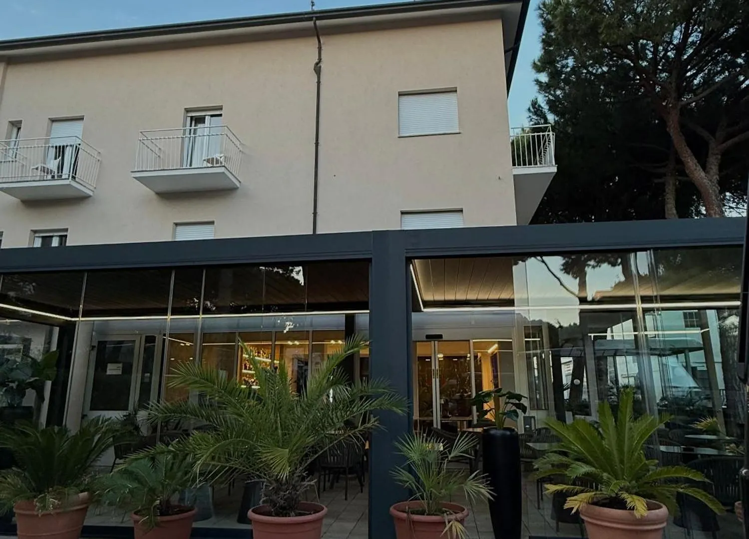 Hotel Elsa Milano Marittima 3*,  Italia